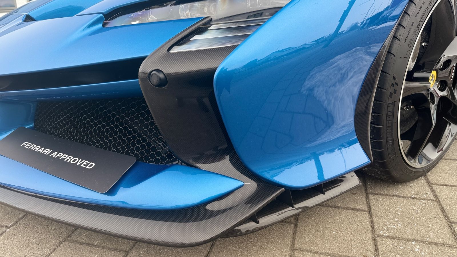 Fahrzeugabbildung Ferrari SF90 XX*1 owner*VAT*German car*PPF