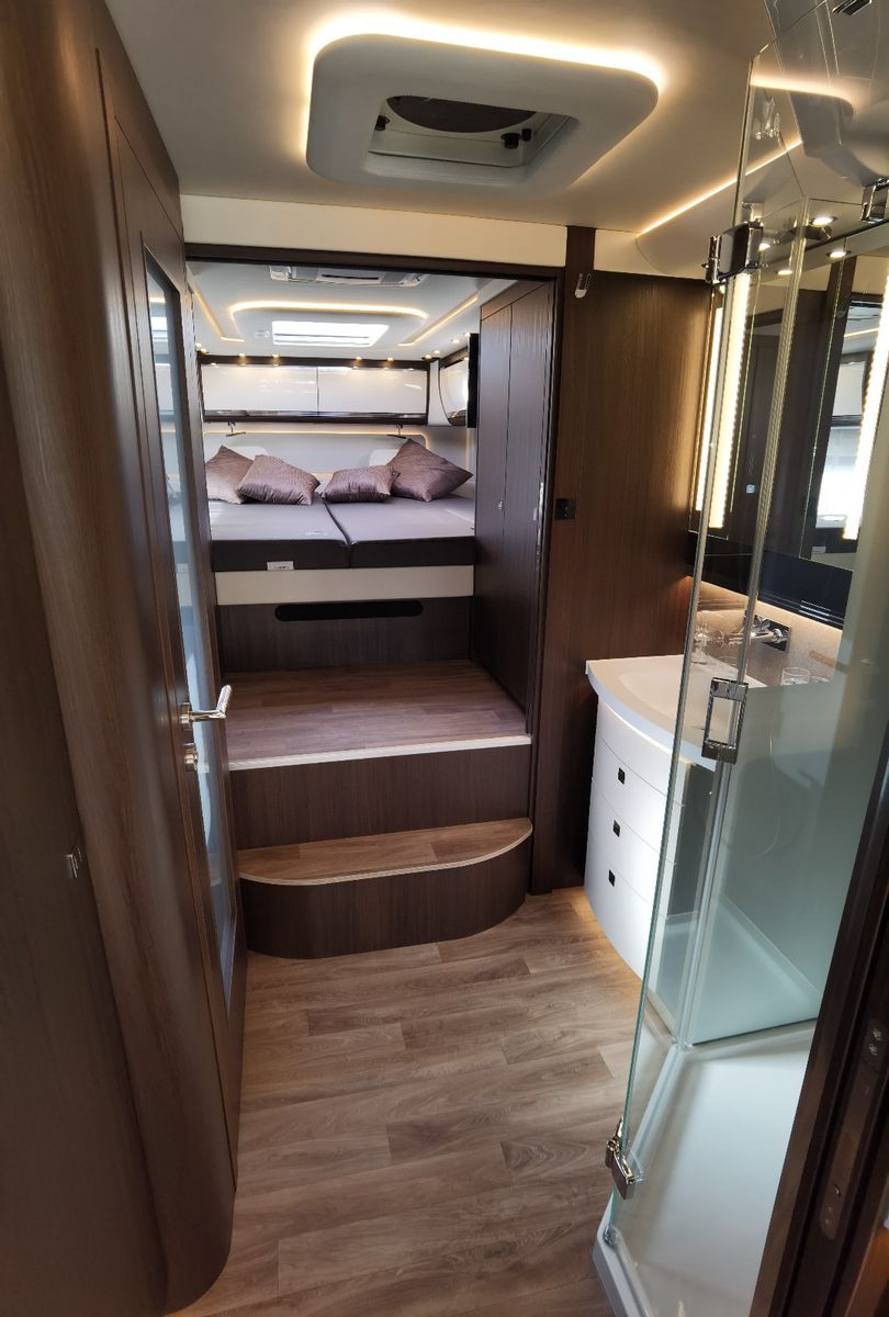 Fahrzeugabbildung Morelo Grand Empire 110 GSO Slide-Out M25