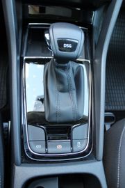 Bild 9 Skoda Karoq 2.0 TDI DSG Ambition Navi App Pano PDC DAB