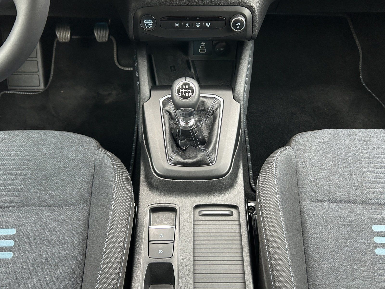 Fahrzeugabbildung Ford Focus 1.0 EcoBoost Active X LED/KAMERA/NAVI/GRA/