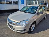 Opel Astra H Caravan Selection "110 Jahre" AHK - Opel Astra aus 2009: Kombi