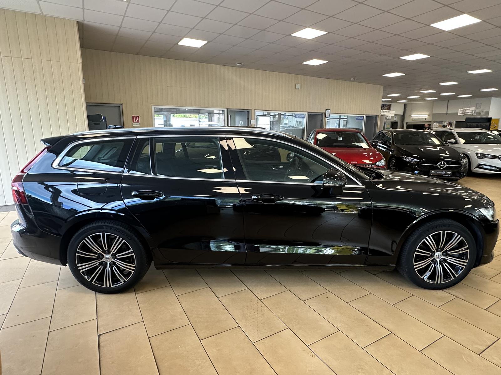 Volvo V60 AWD*PlugInACC*adapt.Licht*CAM*SHZ*1hand*Navi, миниатюра 4