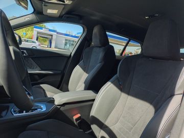 BMW 123 xDrive M Sportpaket DAB LED Komfortzg. Shz