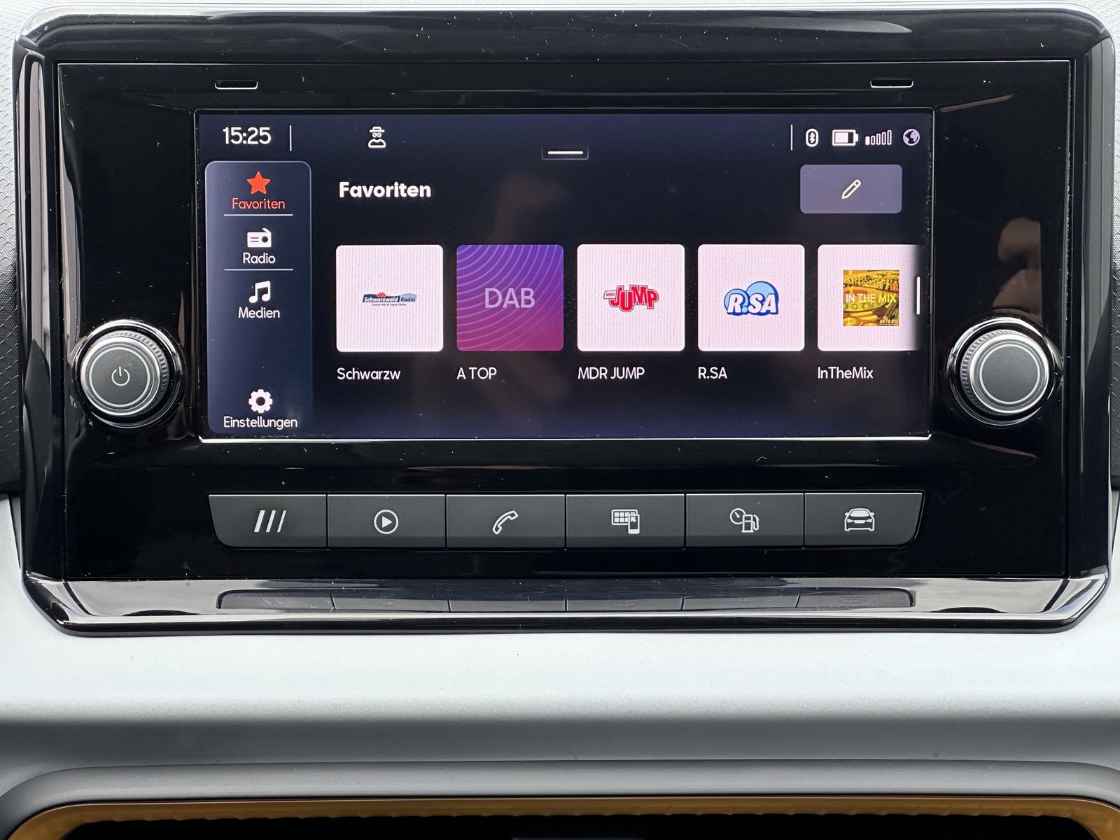 Fahrzeugabbildung SEAT Ibiza 5-Türer 1.0 TSI Style LED+TEMP+SPURHALTE