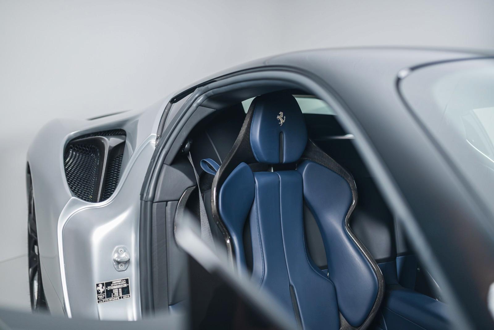 Ferrari SF90 - Garantie, Carbon, Lift, JBL, VAT