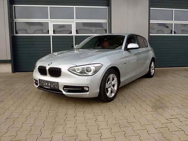 BMW 118d Automatik Sport Line Xenon Navi Leder 2xPDC