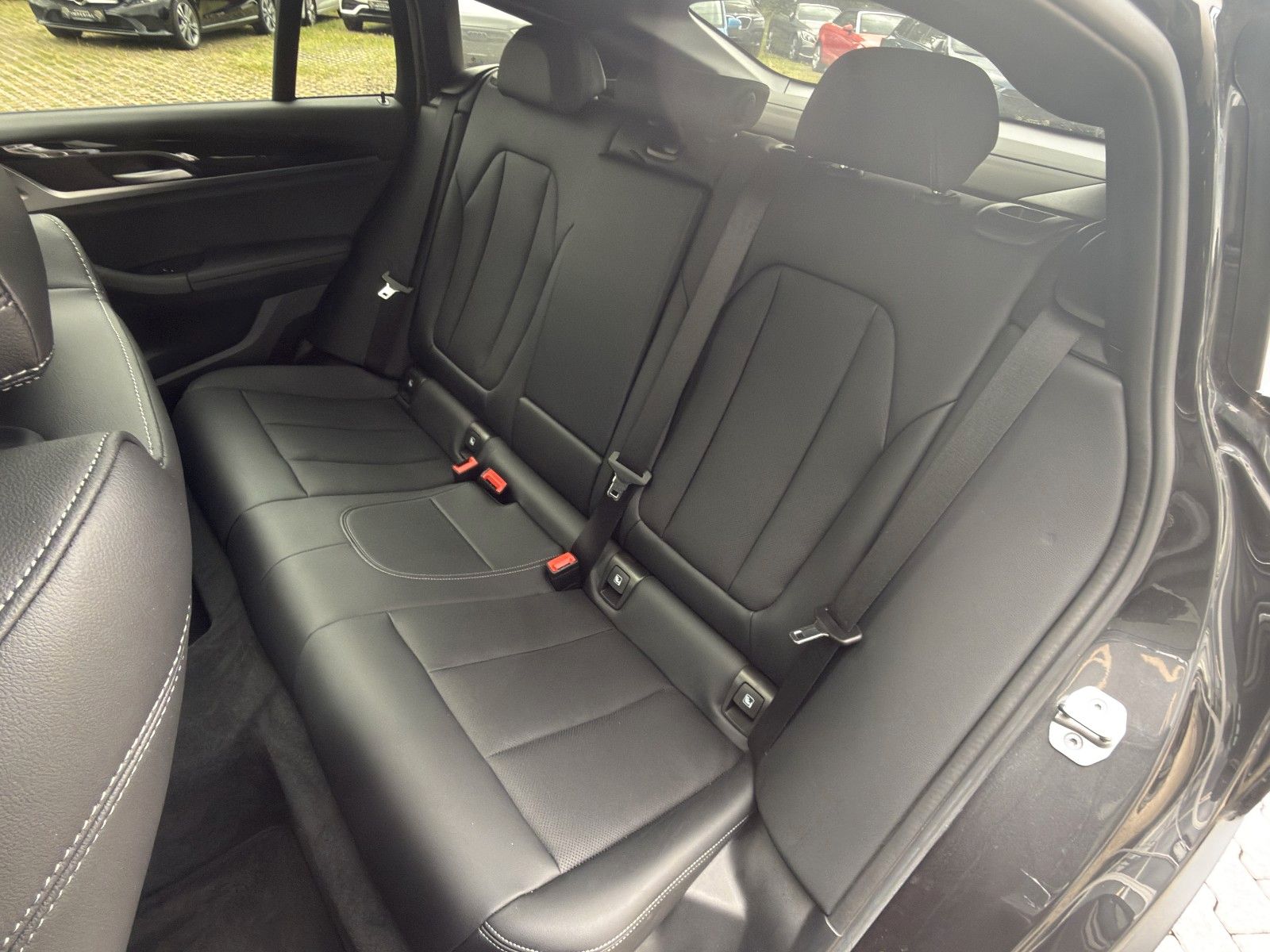 BMW X4 xDr 20d LEDER PANO HUD 360 LCPROFF LASER AHK foto 23