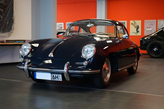 Porsche 356 B in eleganter Farbkombination restauriert