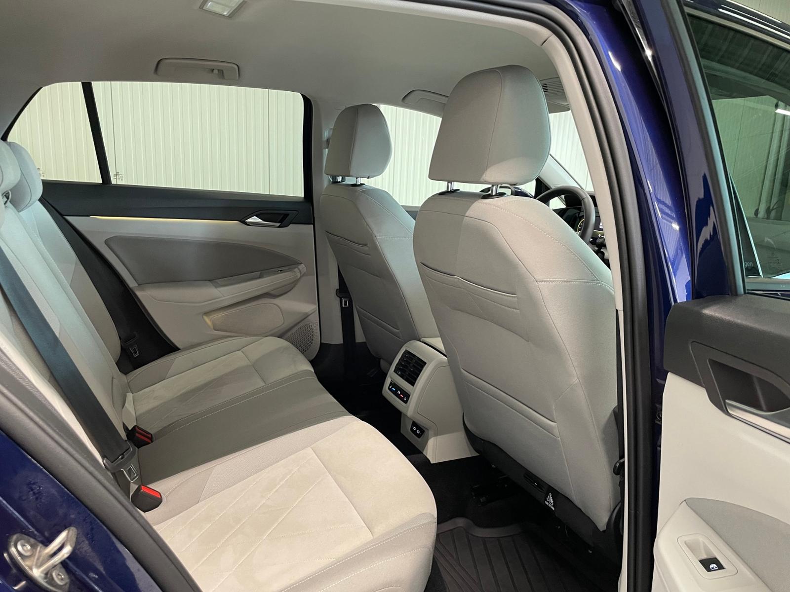 Volkswagen Golf VIII Life 1.5 eTSI DSG STANDHZG, миниатюра 23