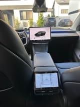 Tesla Model Y Performance Dual Motor AWD Performance - Tesla Model Y: Performance