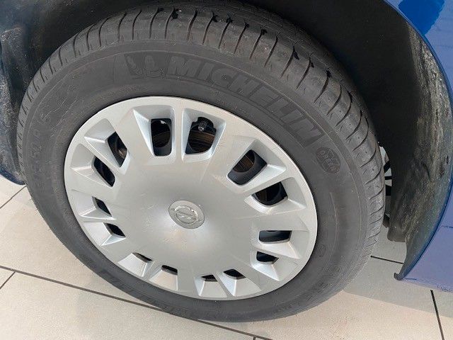 Fahrzeugabbildung Opel Combo Life E 1.5D EDIT. NAVI/TEMP./KLIMA/NEBEL