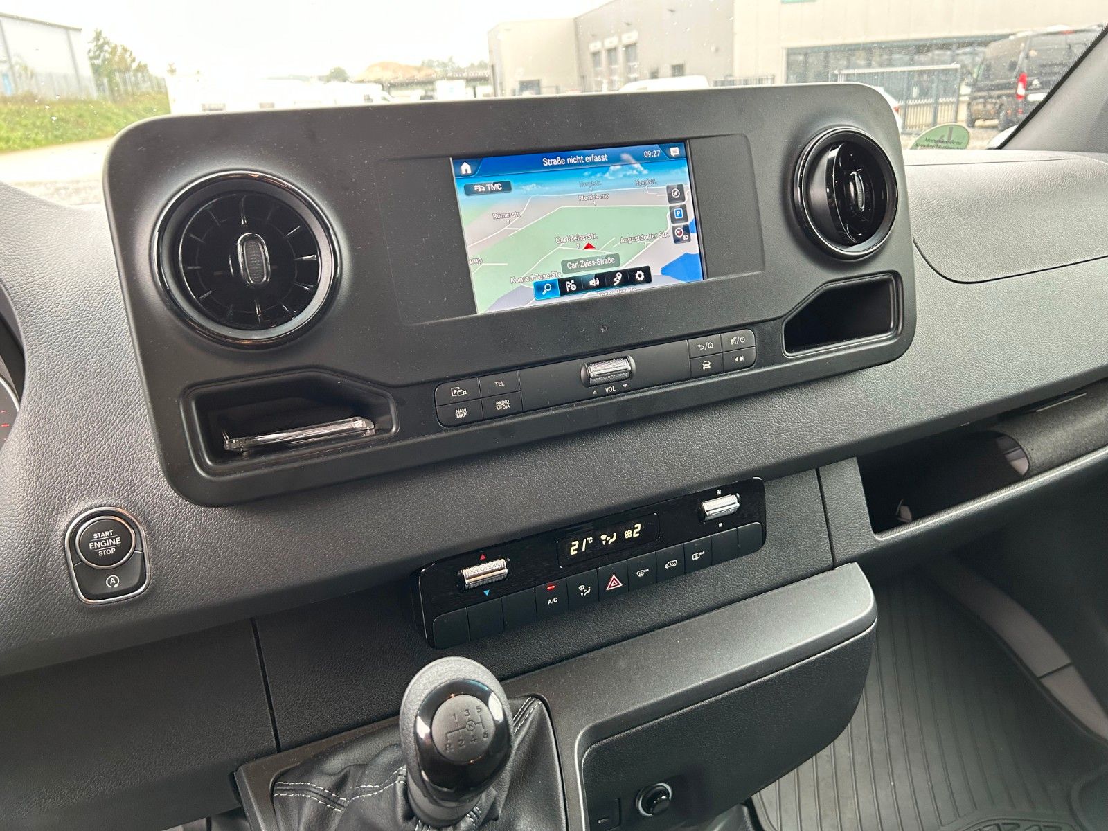 Fahrzeugabbildung Mercedes-Benz Sprinter III Tourer 317 CDI Navi Kamera