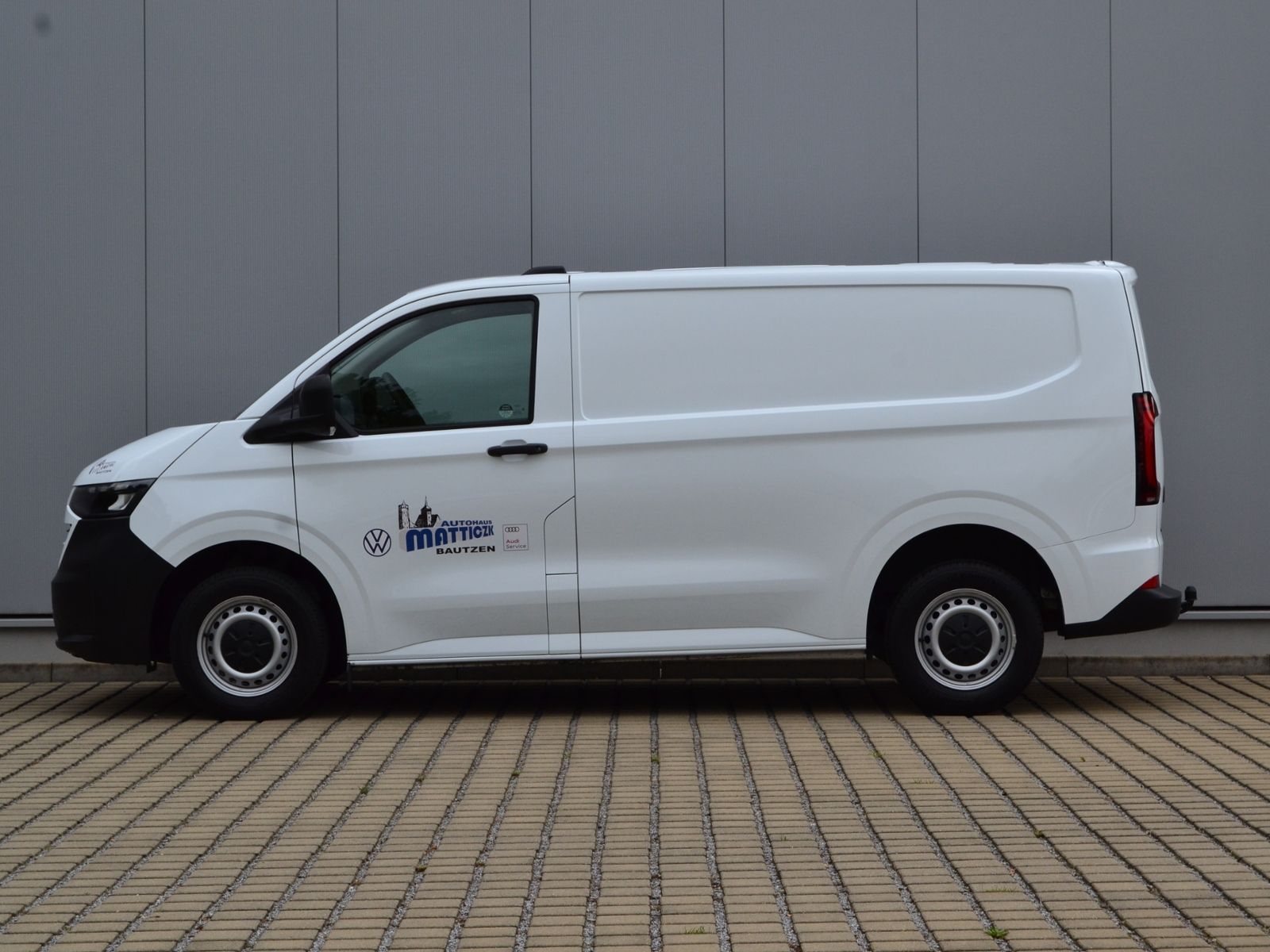 T7 Transporter Kasten 2.0 TDI 150 PS EXTERIEUR/A