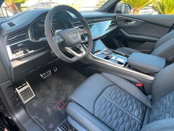 Audi Q8 - 7
