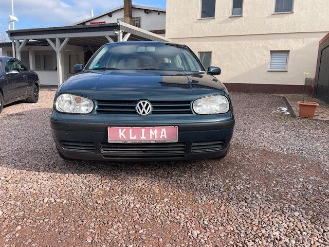 Volkswagen Golf 1.4 Special