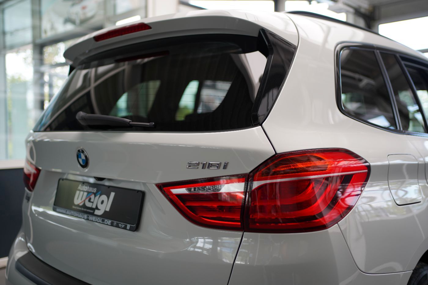 Fahrzeugabbildung BMW 218i Gran Tourer Sport Line LED+AHK+Rückfahrkame