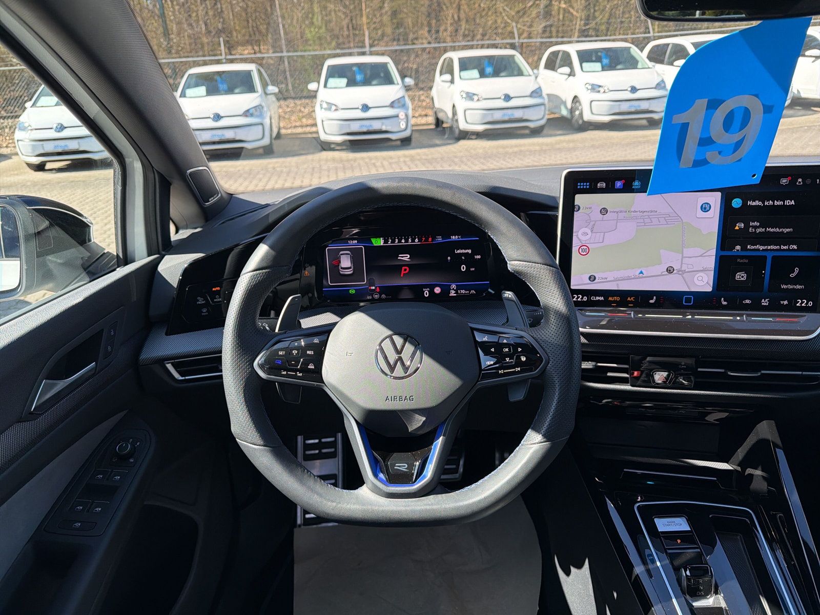 Golf  R 4M Navi PANO Harman Kardon Matrix