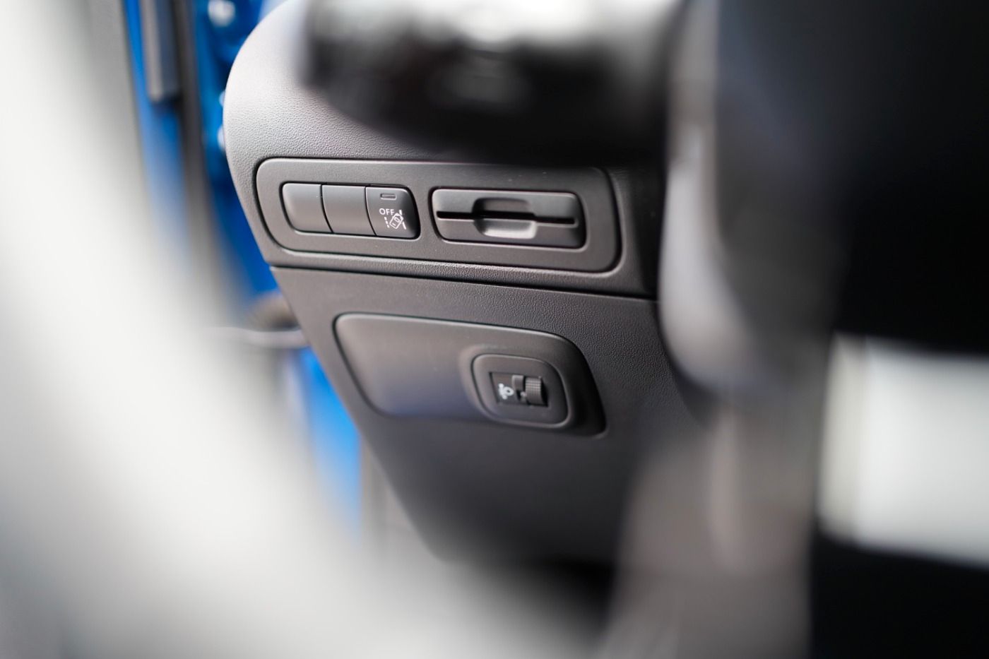 Fahrzeugabbildung Citroën C3 Aircross PureTech 130 EAT6 Plus Automatik Nav