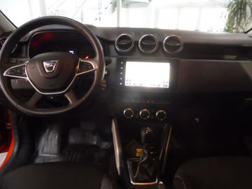 Dacia Duster II Prestige 8-fach bereift