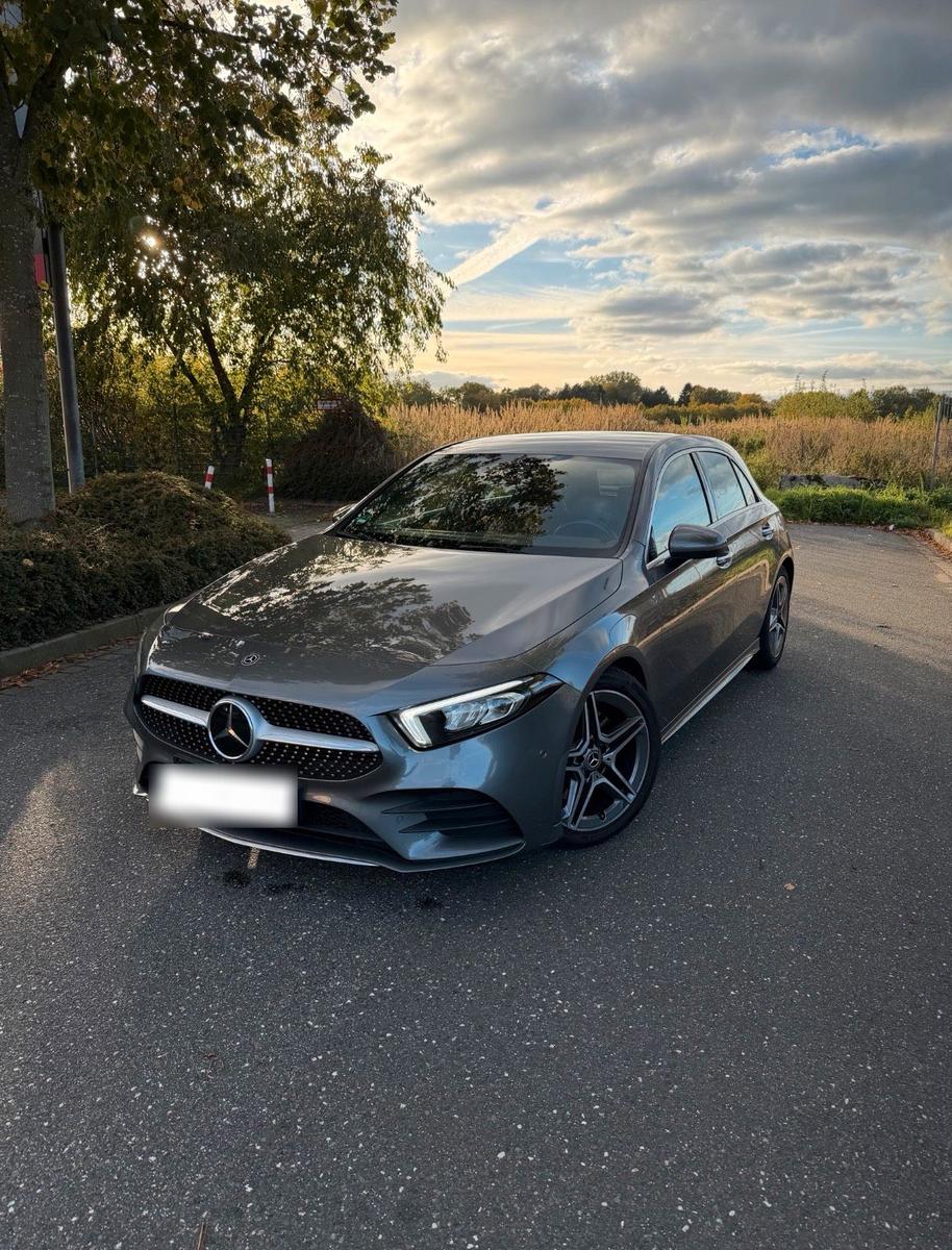 Mercedes-Benz A 220