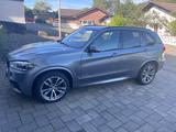 BMW X5 xDrive40d - M Individual Vollleder - BMW X5 mit Diesel-Antrieb: Grau, Luftfederung