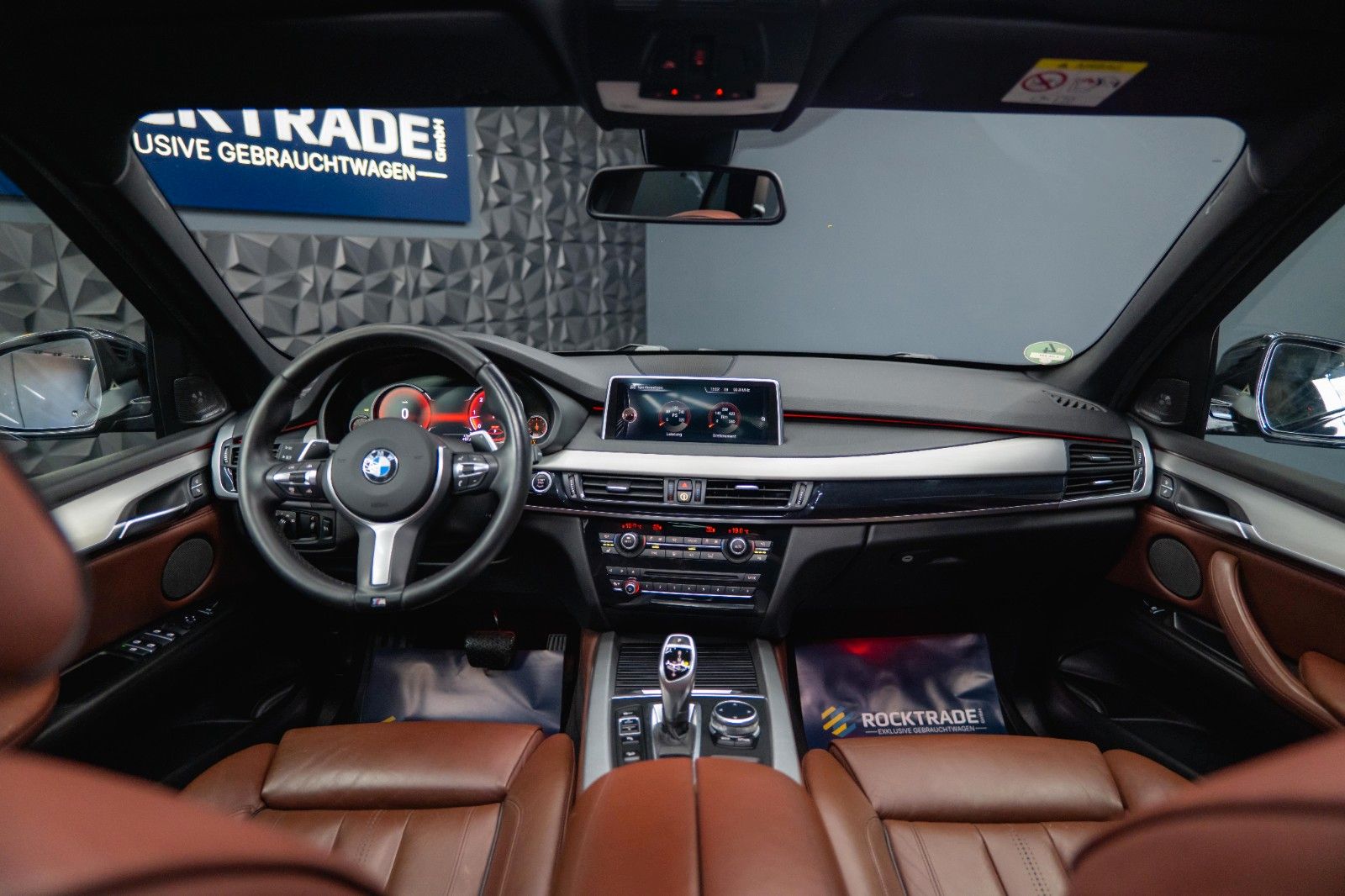 Fahrzeugabbildung BMW X5 xDrive 30d M Sport *Vollausstattung*Pano*ACC*