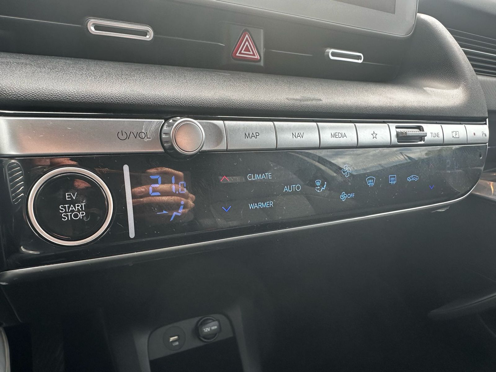 Fahrzeugabbildung Hyundai Ioniq 5 Techniq NAVI+LED+SHZ+KAMER+WP+ACC+AHK+19