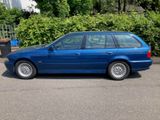 BMW 540i Touring E39 - BMW 540 aus 2001: 540i