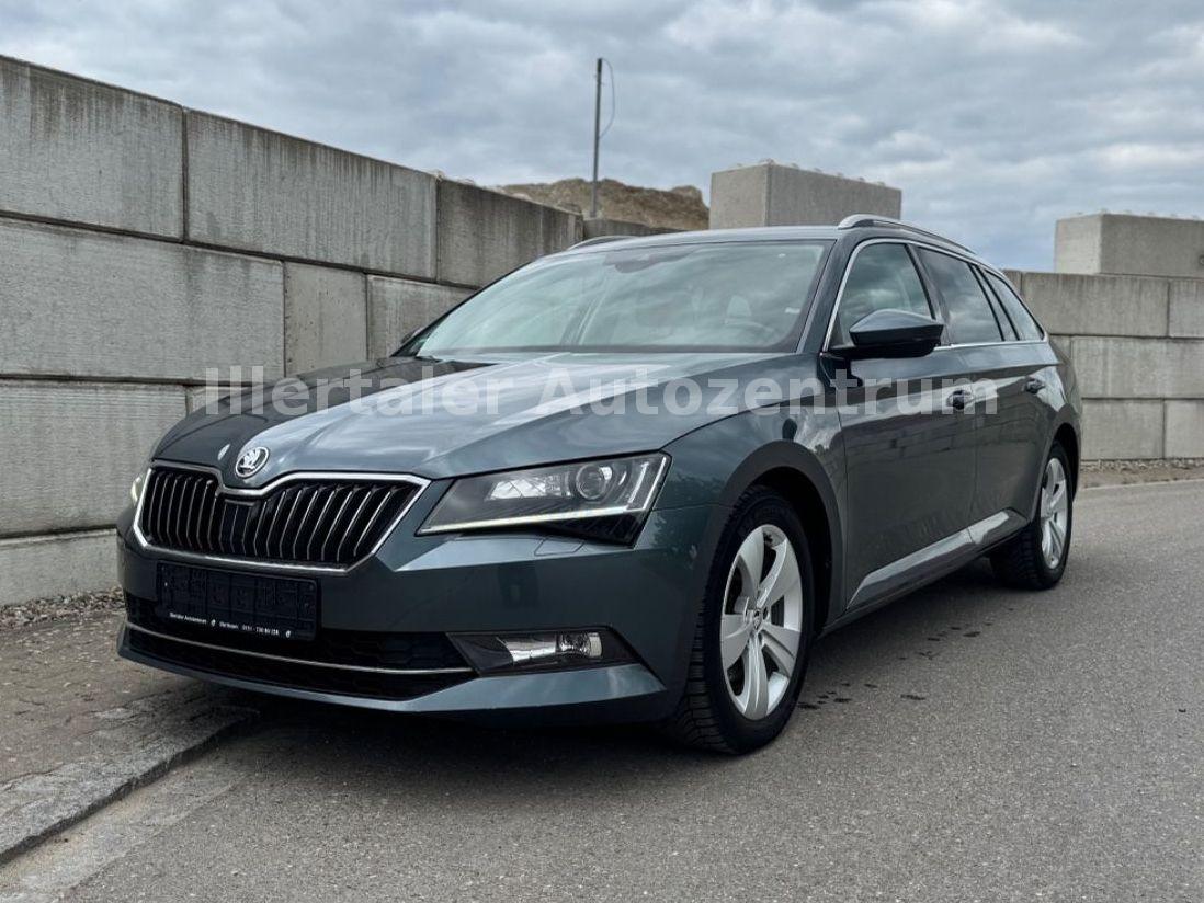 Skoda Superb Combi STYLE/ACC/2-HAND/XENON/DSG/