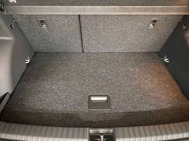 Fabia Tour 1.0 TSI LED+KAMERA+SHZ