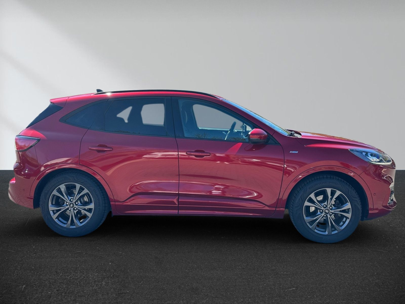 Ford Kuga Hybrid ST-Line X – Bild 3