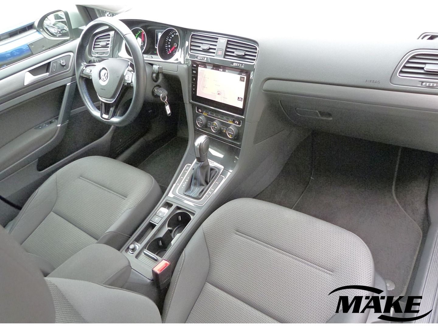 Golf e-Golf, CCS-Ladedose, Wärmepumpe, Navigatio