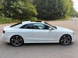 Audi RS5 Coupe 4.2 FSI V8 tronic quattro - Audi: 8.5