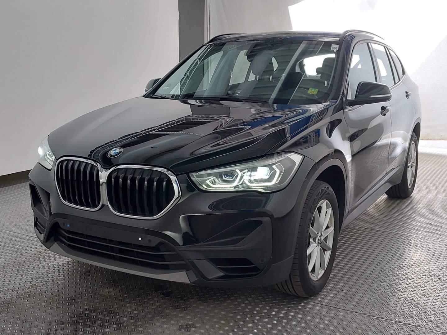 BMW X1 xDrive 20 I Advantage *LED*Navi*AHK*1.Hand*