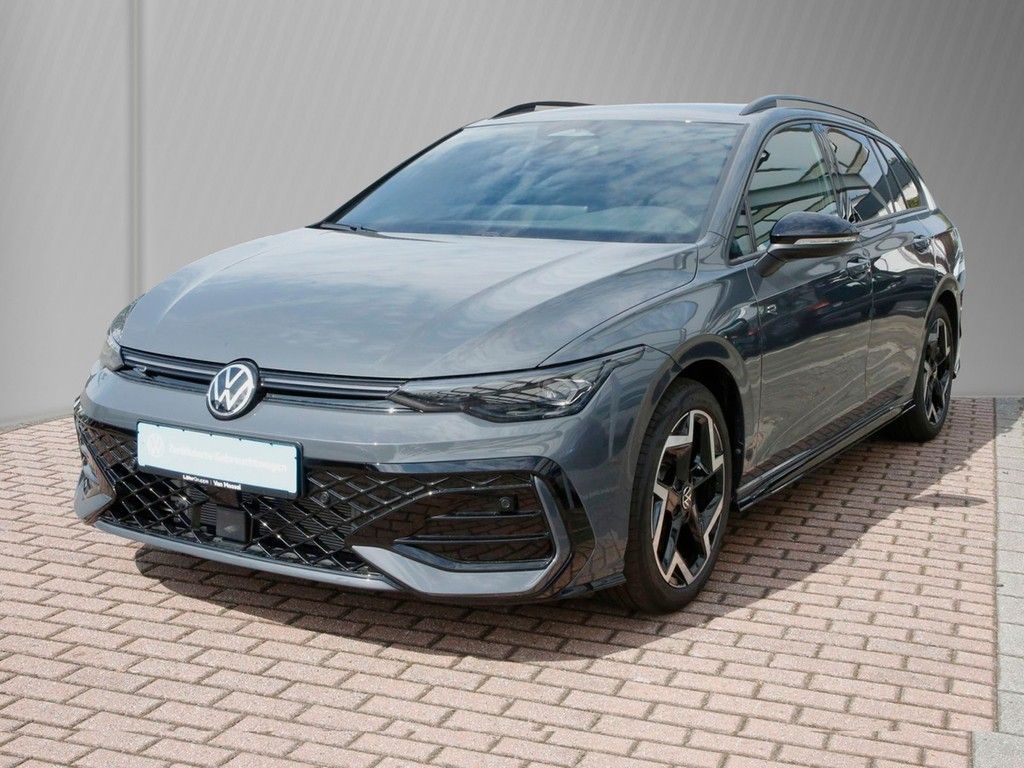 Volkswagen Golf VIII Variant 2.0 TDI DSG Black Style R-Lin foto 2