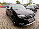 Dacia Sandero II Stepway Celebration/1 Hd./Scheckheft - Dacia Sandero in Krefeld