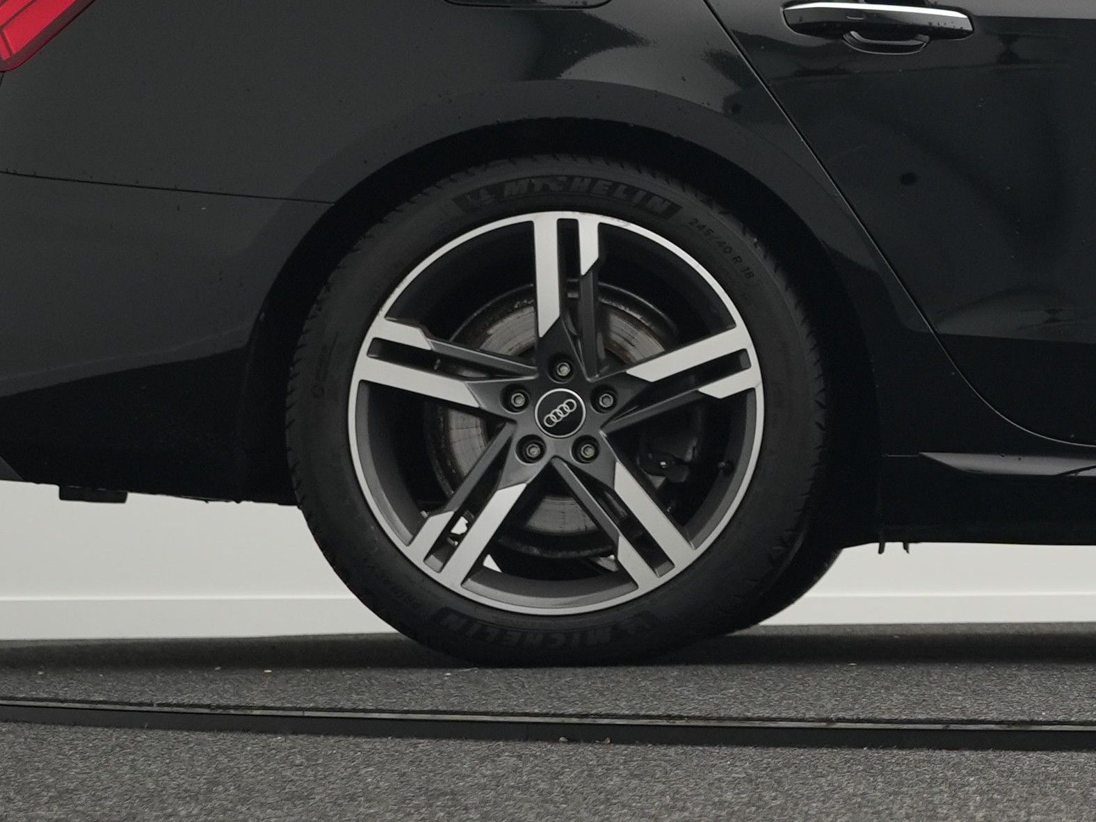 Audi A4 - Bild 49