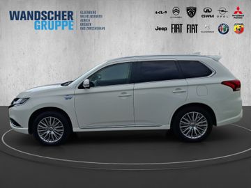 Mitsubishi Outlander 2.4 PHEV Basis Kam.+KeyLess+SHZ+LM+PDC