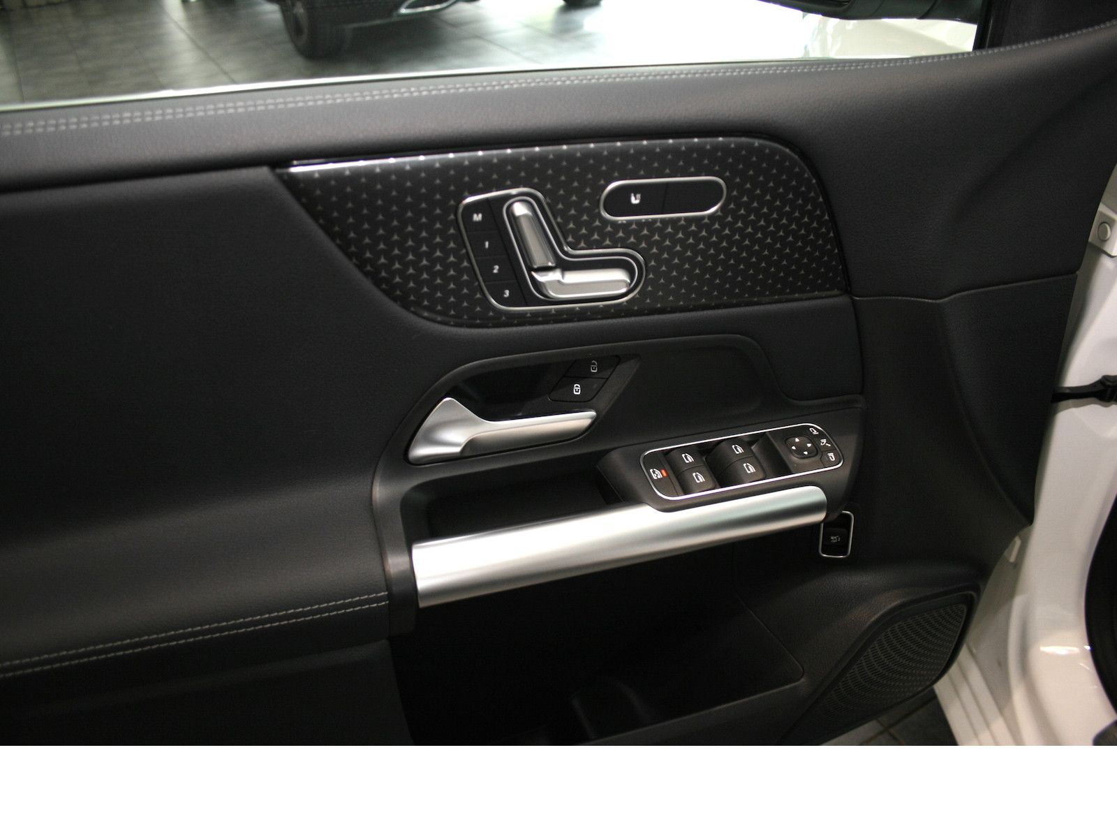 Fahrzeugabbildung Mercedes-Benz B 200 Progres.Advanced*Totwinkel*Memory*AHK*360°