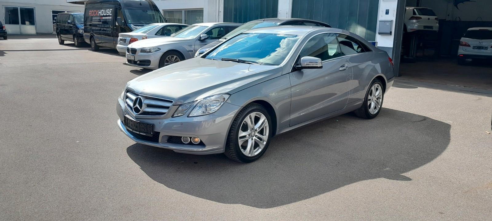 Mercedes-Benz E 200 E Coupe E 200 CGI BlueEfficiency