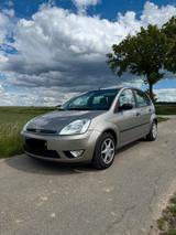 Ford Fiesta Ghia 1.3 Klima, 2. Hand, TÜV - Ford aus 2003: 1.3
