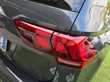 Volkswagen Tiguan - 10