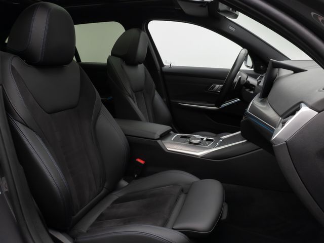 Foto Nummer 38: BMW 340d