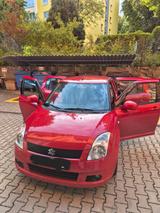Suzuki Swift 1.5 Comfort Comfort - Suzuki Swift Gebrauchtwagen in München