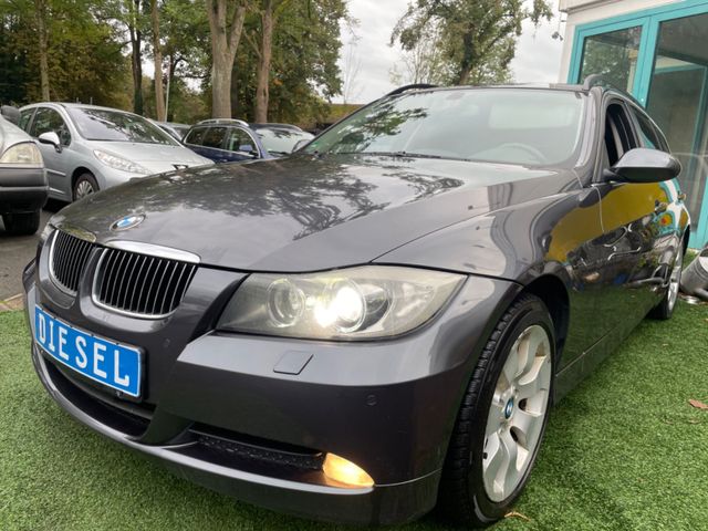 BMW 325 d 3.0 BaureiheTouringNAVI,Klimaautomatik.AHK