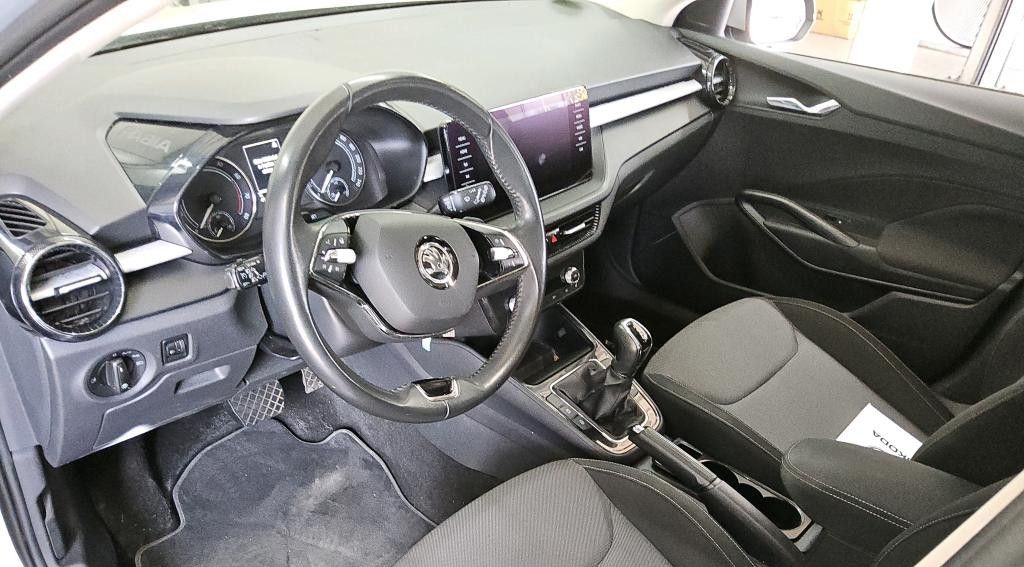 Fahrzeugabbildung SKODA Fabia 1.0 TSI DSG Ambition-NAVI-LED-KAMERA-SHZ-
