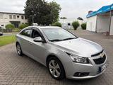 Chevrolet Cruze 1.8 LT AT Benziner LT - Chevrolet Cruze: 1.8