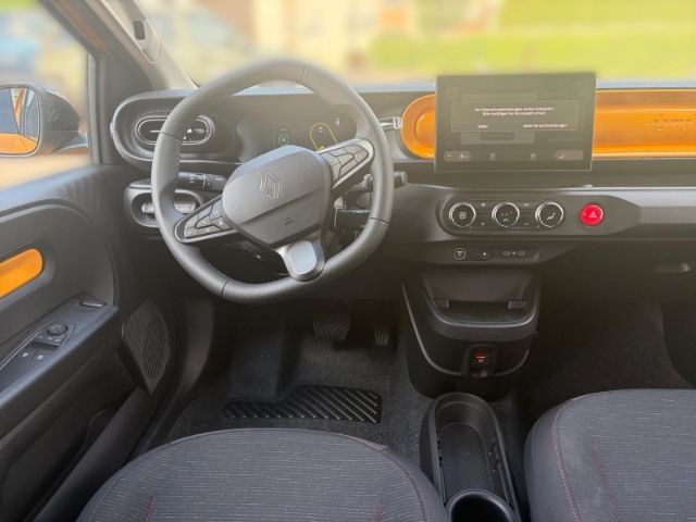 Fahrzeugabbildung Renault Twingo E-Tech 80 Urban Range Techno 60 kW+Vollau