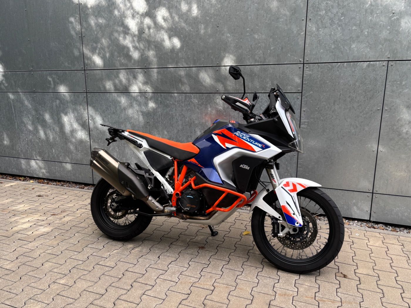 Fahrzeugabbildung KTM 1290 Super Adventure R Techpack, Koffer, Akra, N