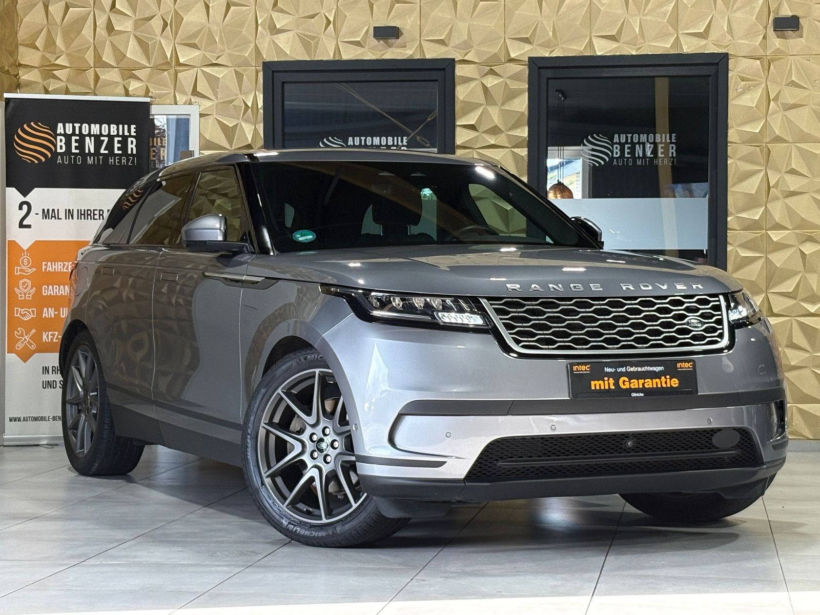 Fahrzeugabbildung Land Rover Range Rover Velar/360*KAM/LED/APPLE/LEDER/